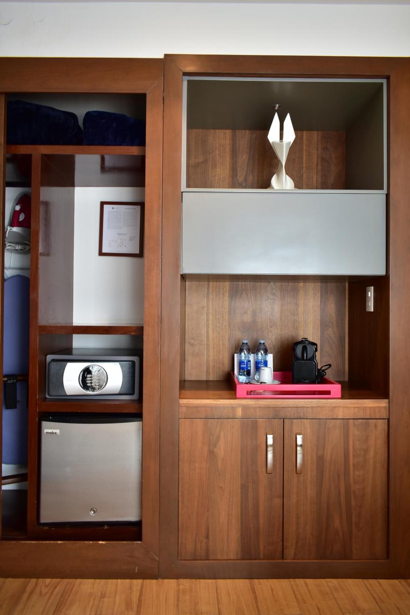 Deluxe Junior Suite